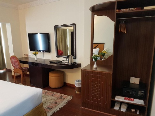 Al Jawhara Metro Hotel image 11