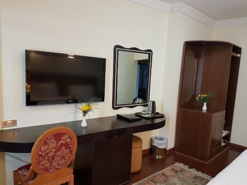 Al Jawhara Metro Hotel image 12